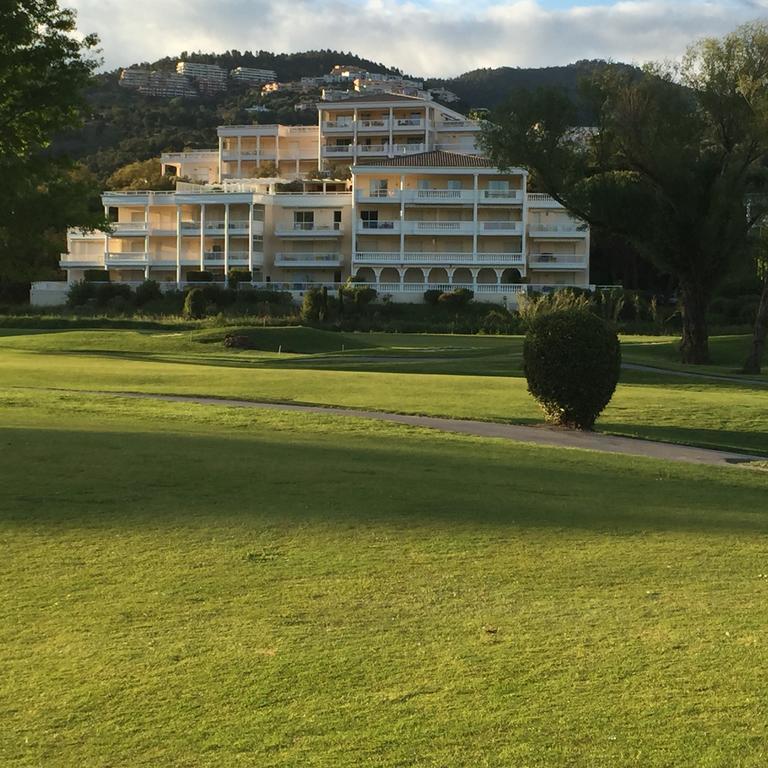 Riviera Home Mandelieu Exteriör bild